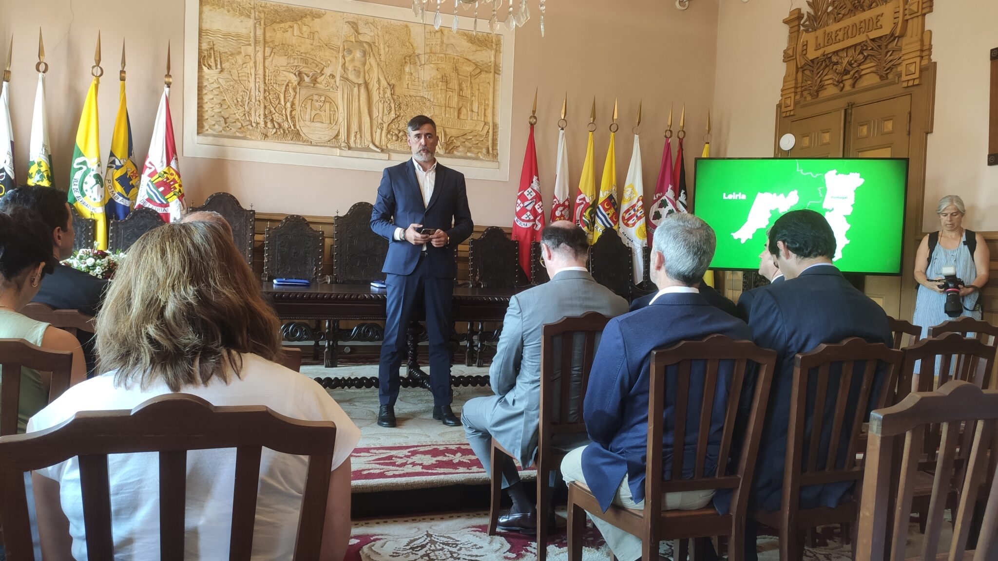 FIRMA CONEXIÓN A RED LEIRIA 5